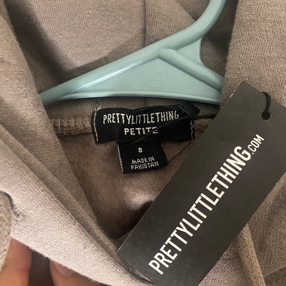 prettylittlething cross hoodie - Picture 1 of 2